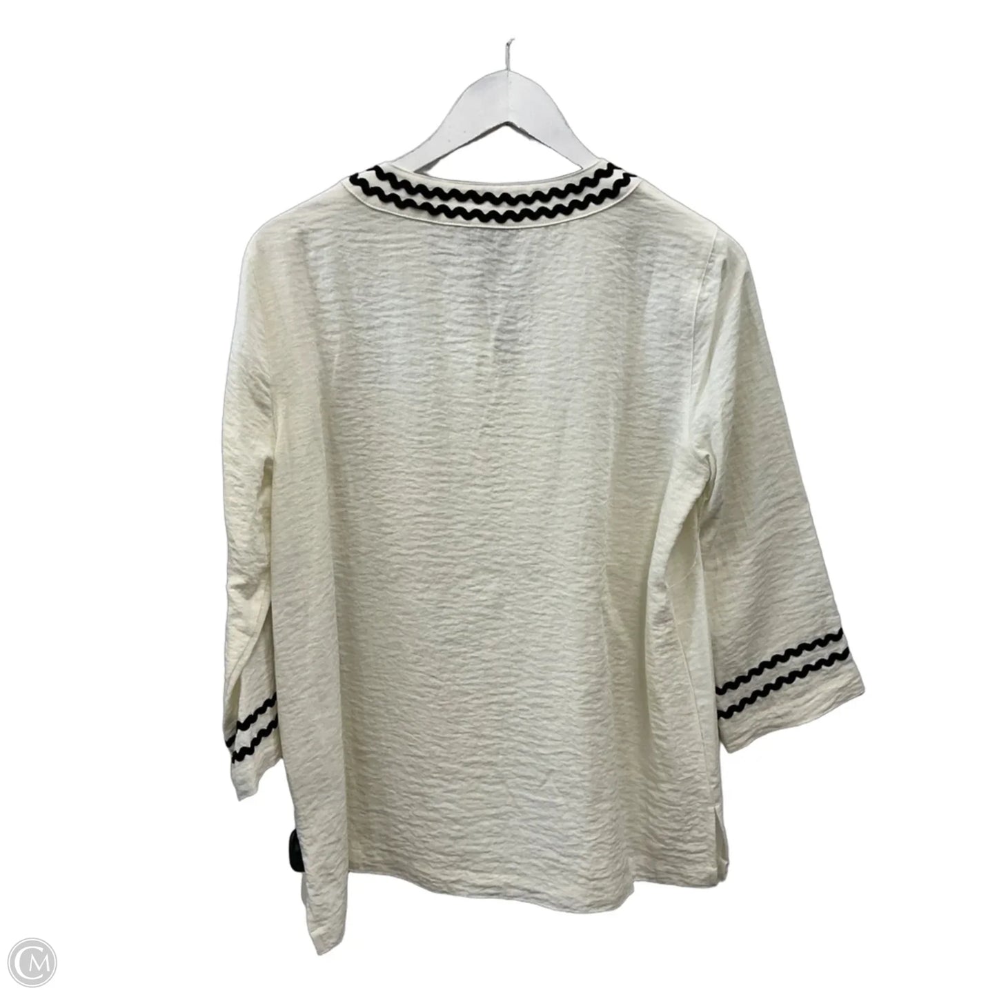 Top Long Sleeve By Multiples In Cream, Size: S