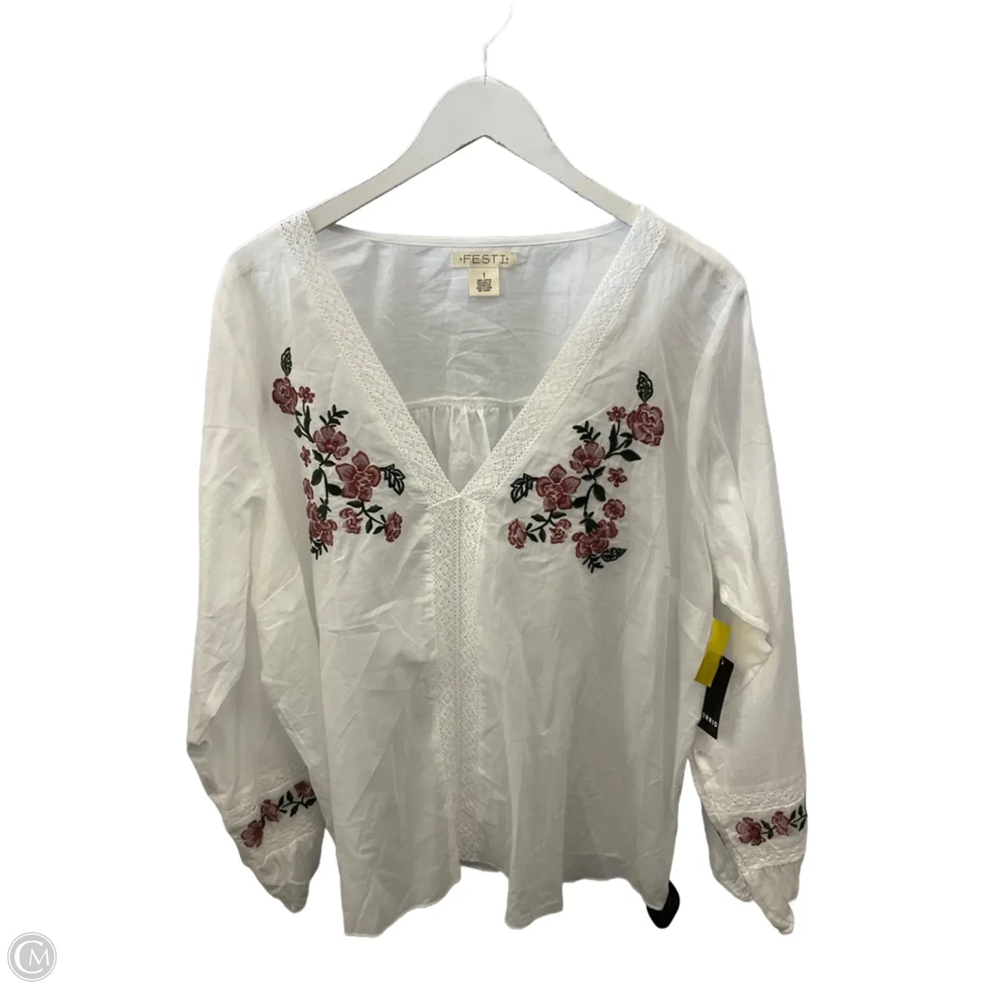 Top Long Sleeve By Clothes Mentor In White, Size: 1x