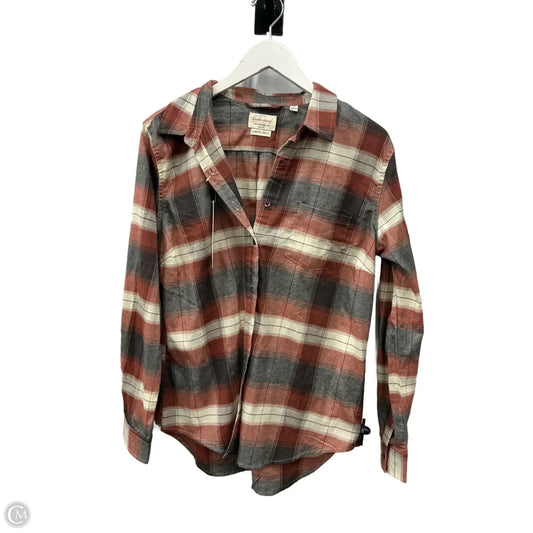 Top Long Sleeve By Weatherproof In Checkered Pattern, Size: L