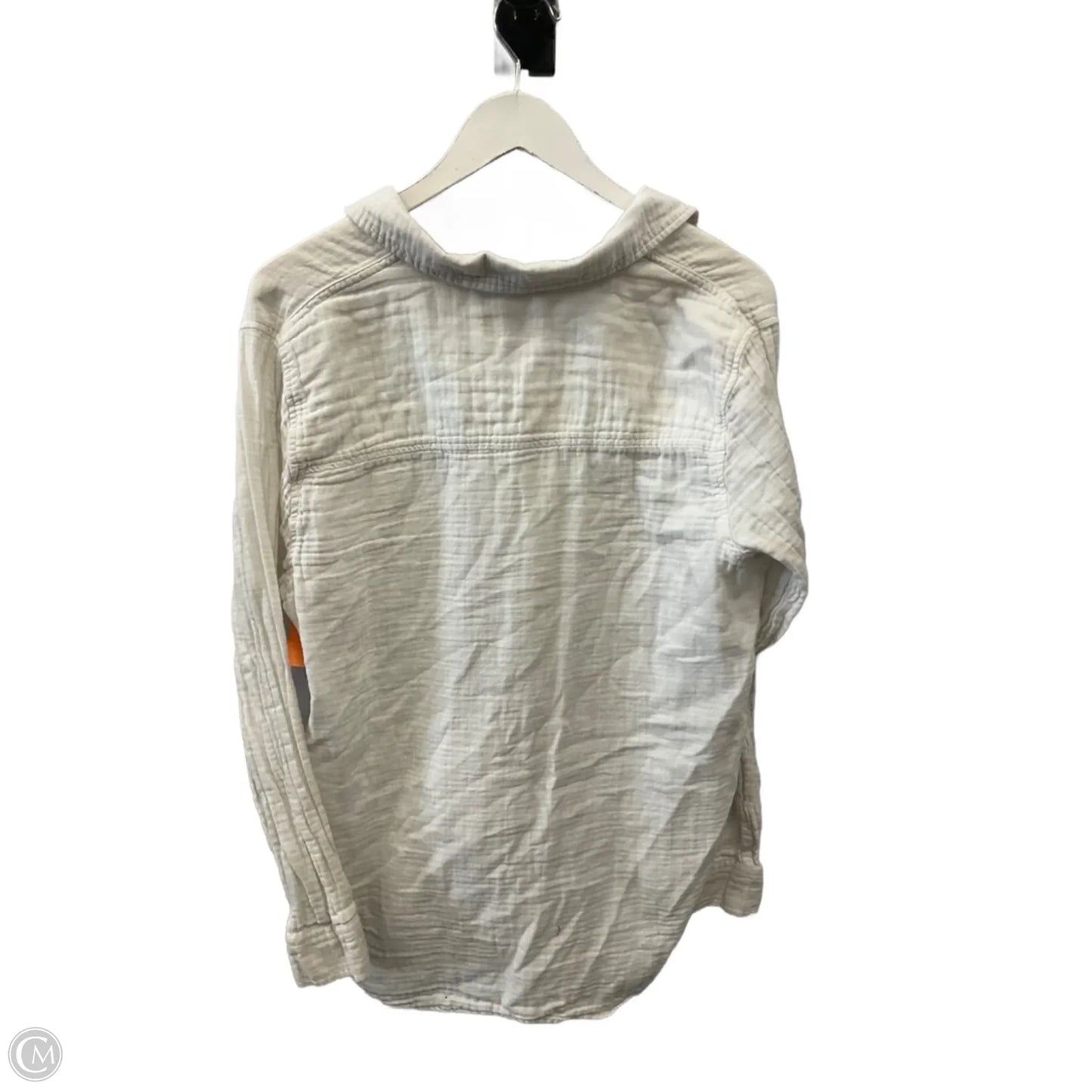 Top Long Sleeve By Universal Thread In White, Size: M