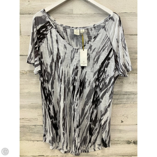 Top Short Sleeve By St Tropez In White, Size: 1x