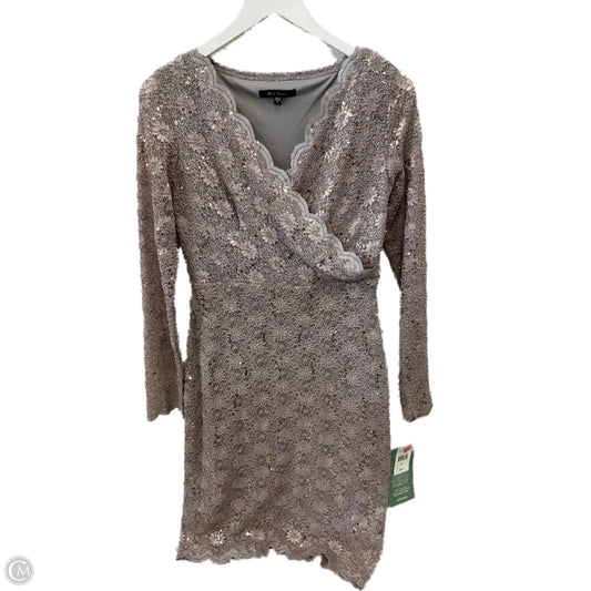 Dress Party Short By Clothes Mentor In Mauve, Size: S