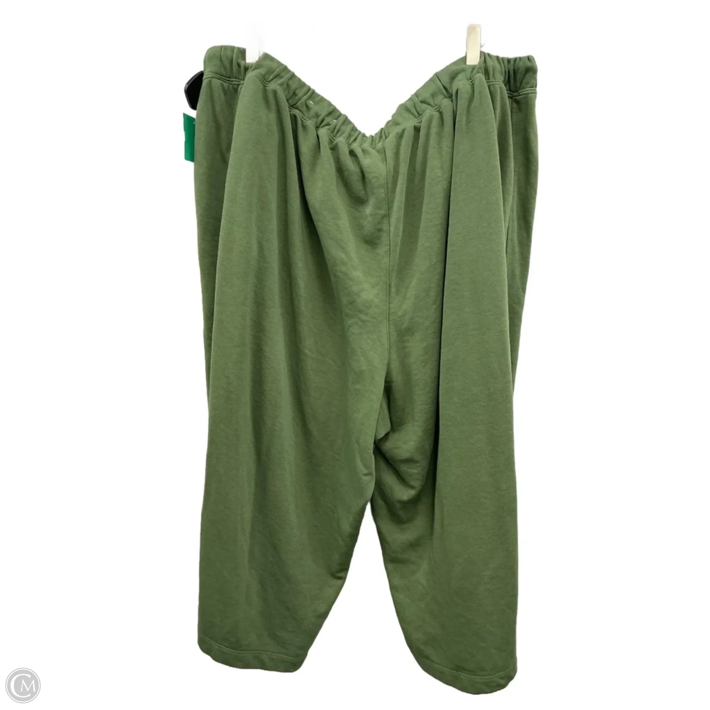 Capris By Livi Active In Green, Size: 3x