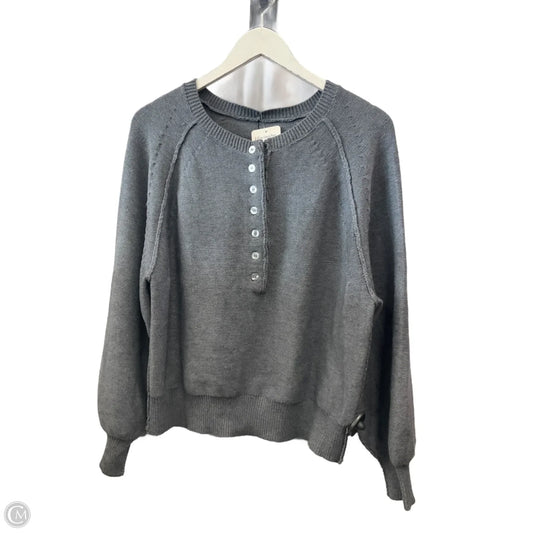 Sweater By Clothes Mentor In Grey, Size: M