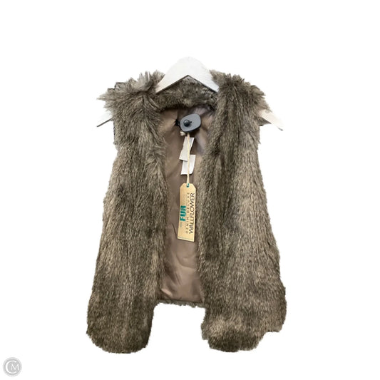 Vest Faux Fur & Sherpa By Wallflower In Tan, Size: S