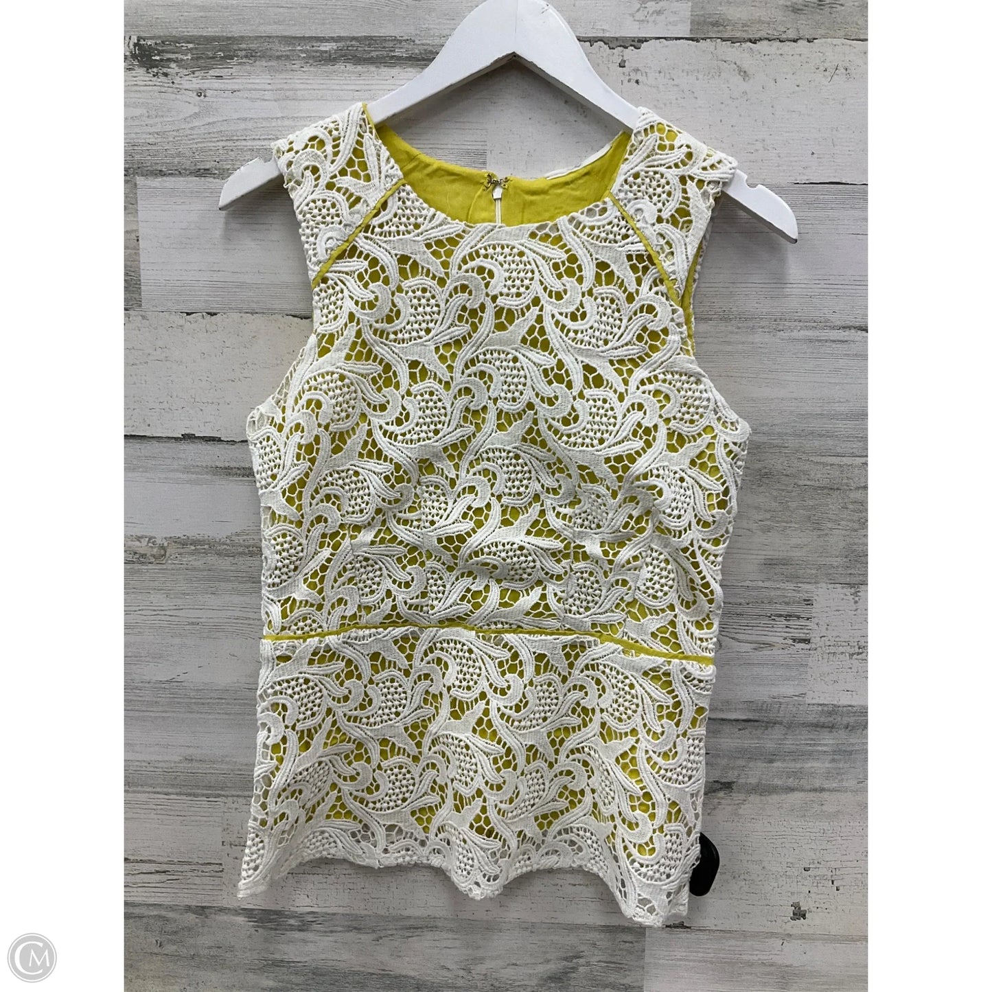 Top Sleeveless By Clothes Mentor In Yellow, Size: S
