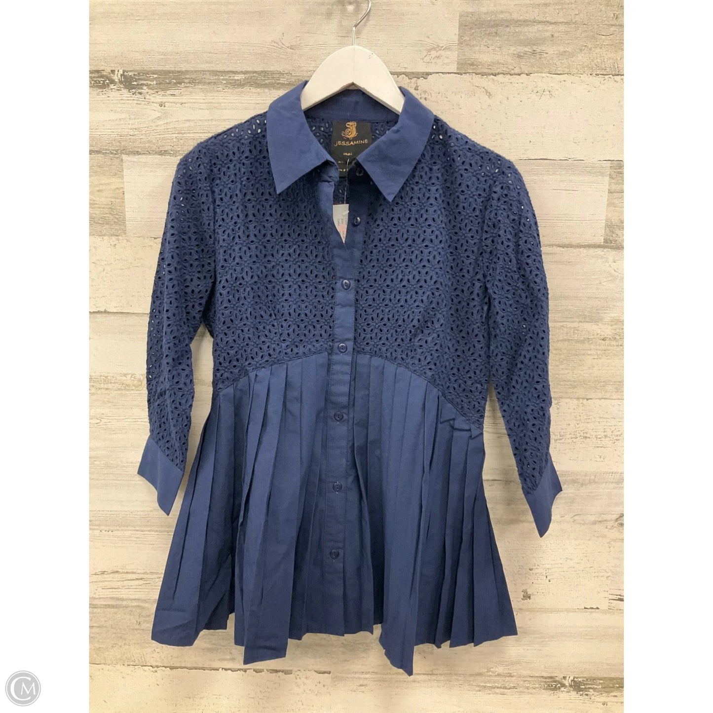 Top Long Sleeve By Clothes Mentor In Navy, Size: S