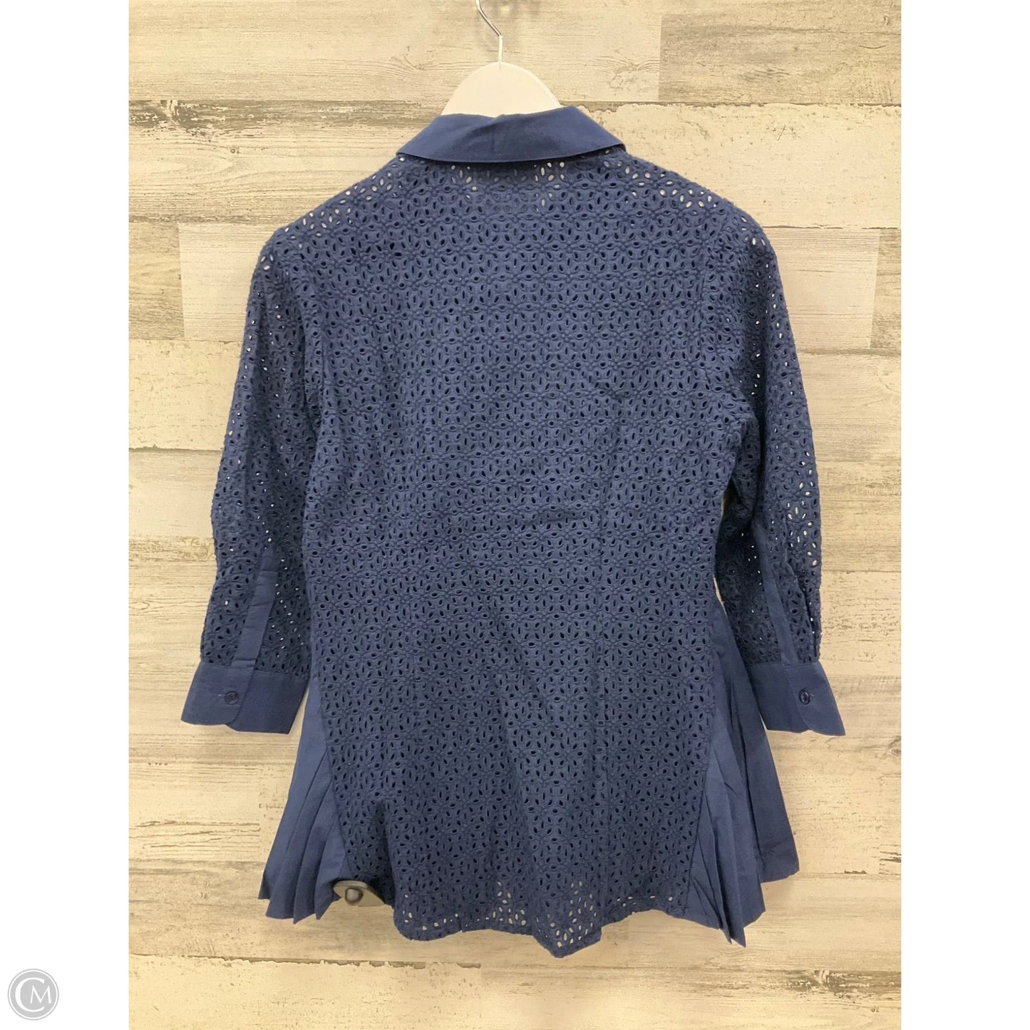 Top Long Sleeve By Clothes Mentor In Navy, Size: S