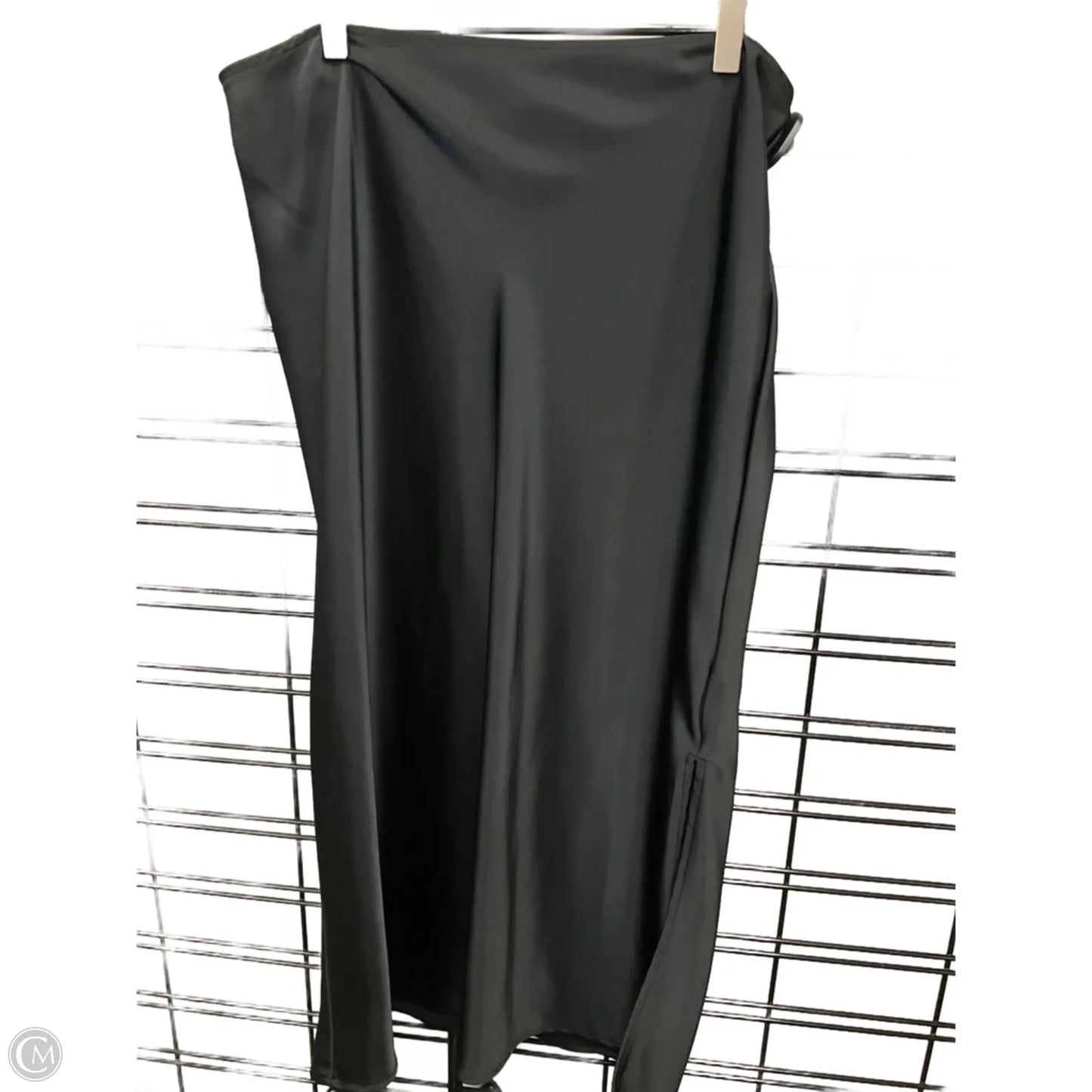 Skirt Midi By Old Navy In Black, Size: Xl