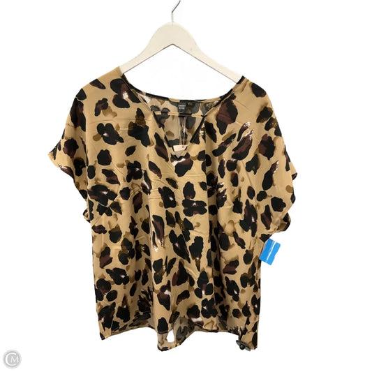 Top Short Sleeve By Emery Rose In Animal Print, Size: 3x