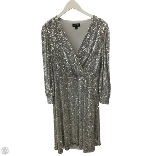 Dress Party Midi By Tahari By Arthur Levine In Silver, Size: S