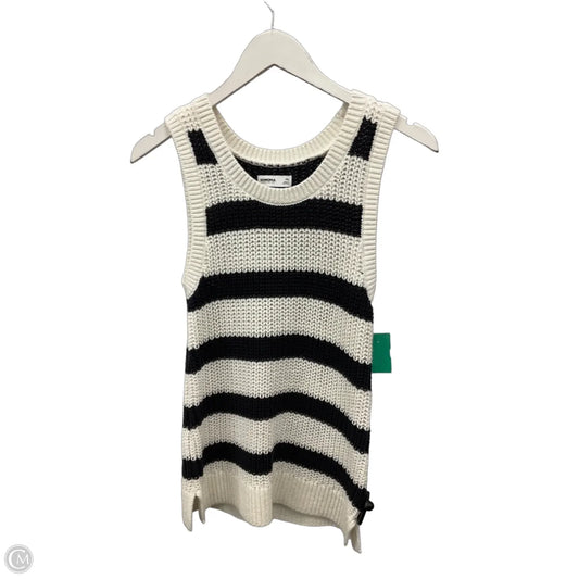 Top Sleeveless By Sonoma In Grey & White, Size: S
