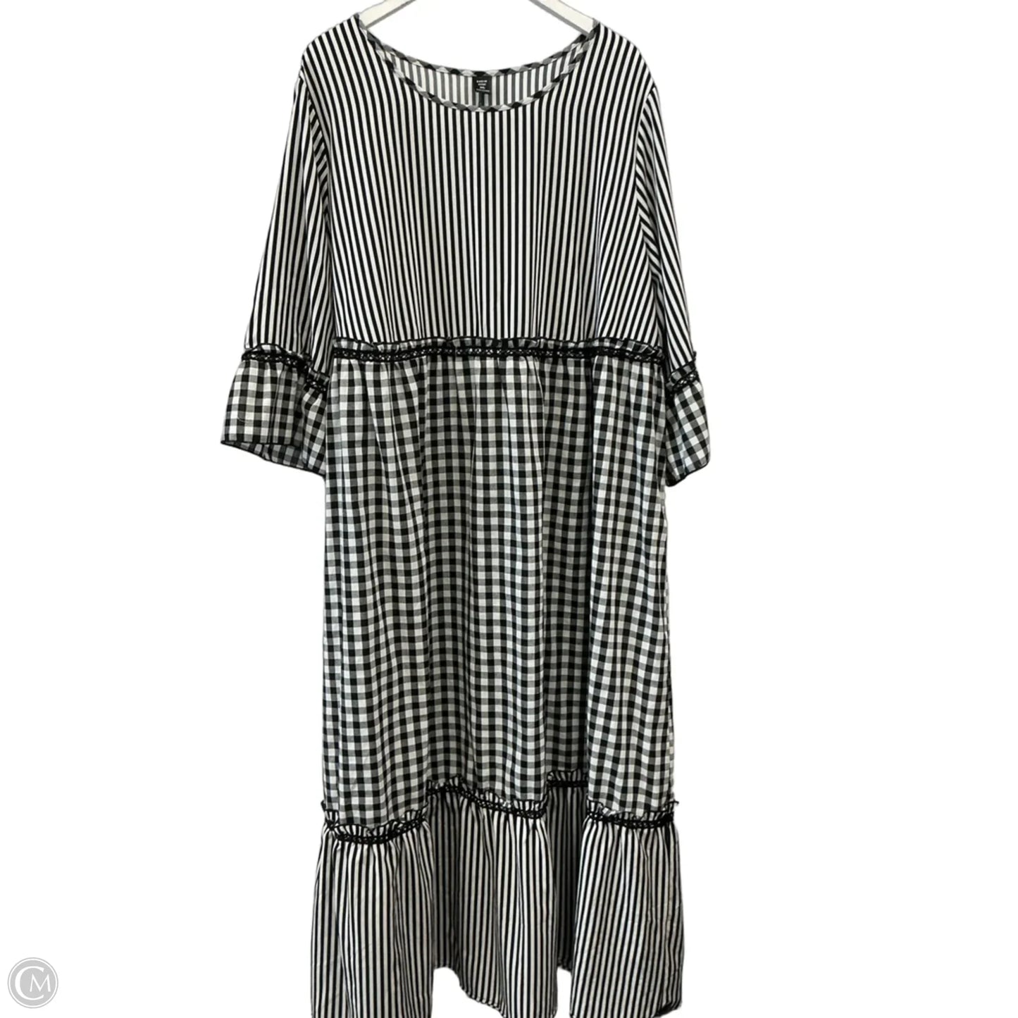 Dress Casual Maxi By Shein In Black & White, Size: 3x