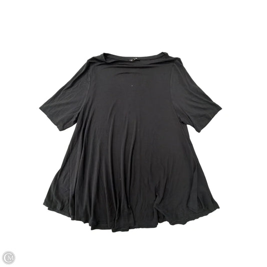 Top Short Sleeve By Lane Bryant In Black, Size: 1x