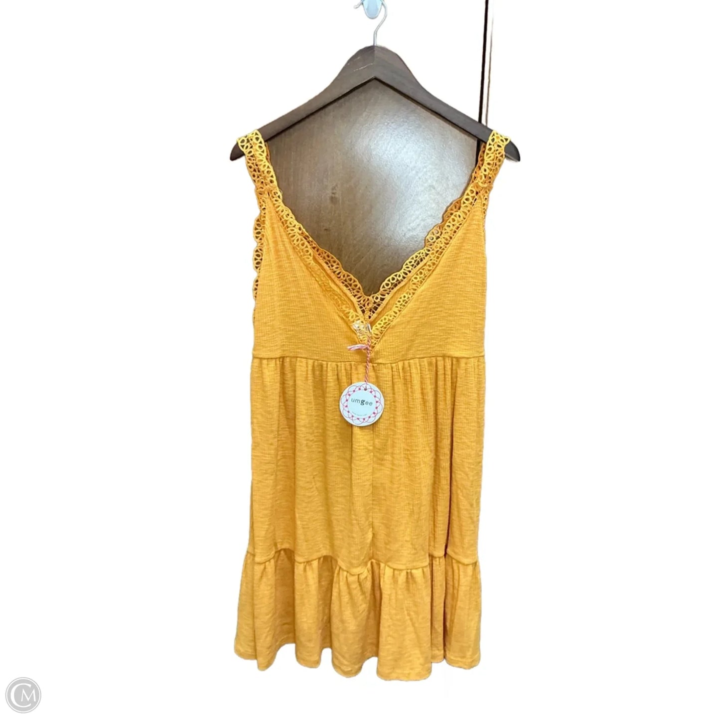 Dress Casual Short By Umgee In Yellow, Size: M