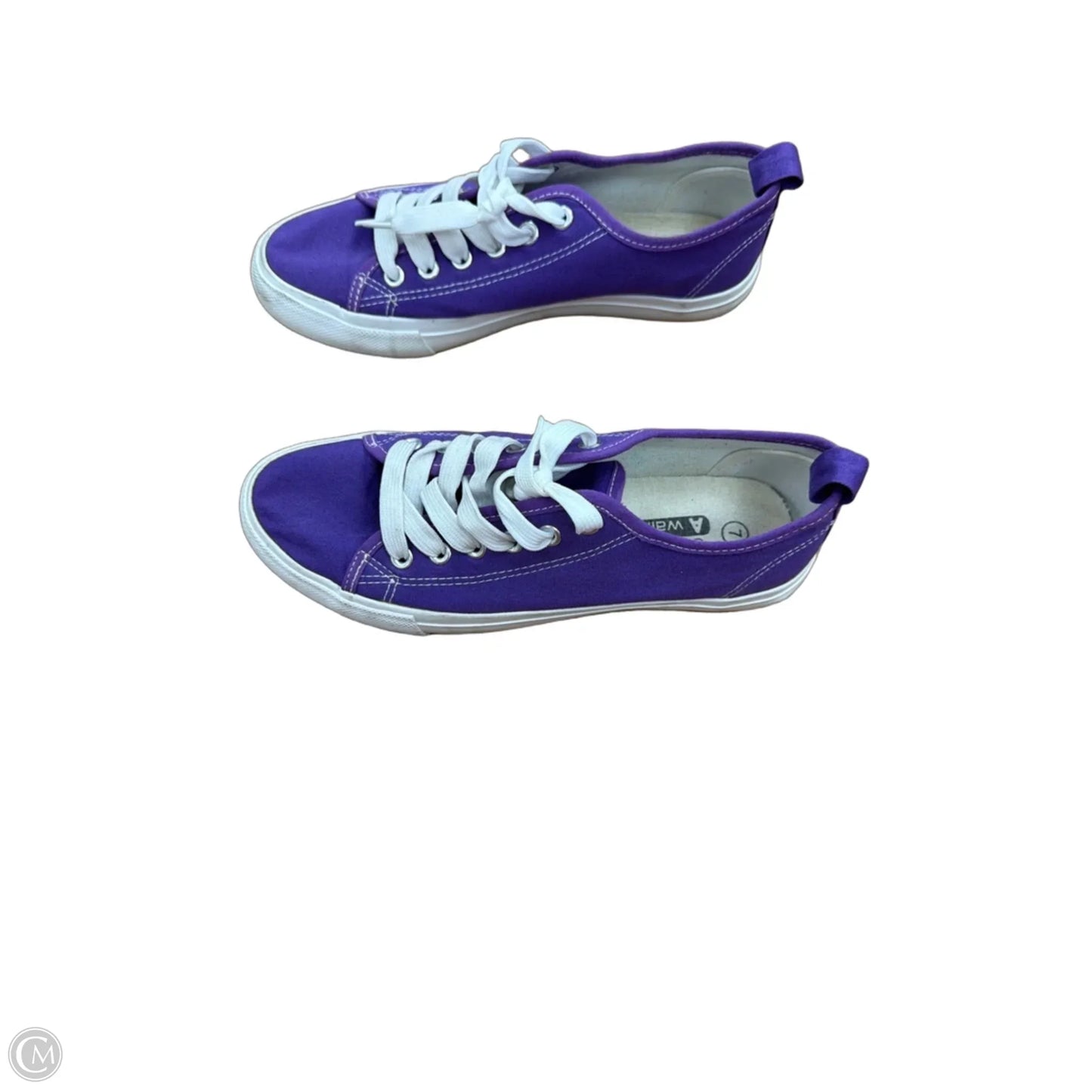 Shoes Sneakers By Clothes Mentor In Purple, Size: 7