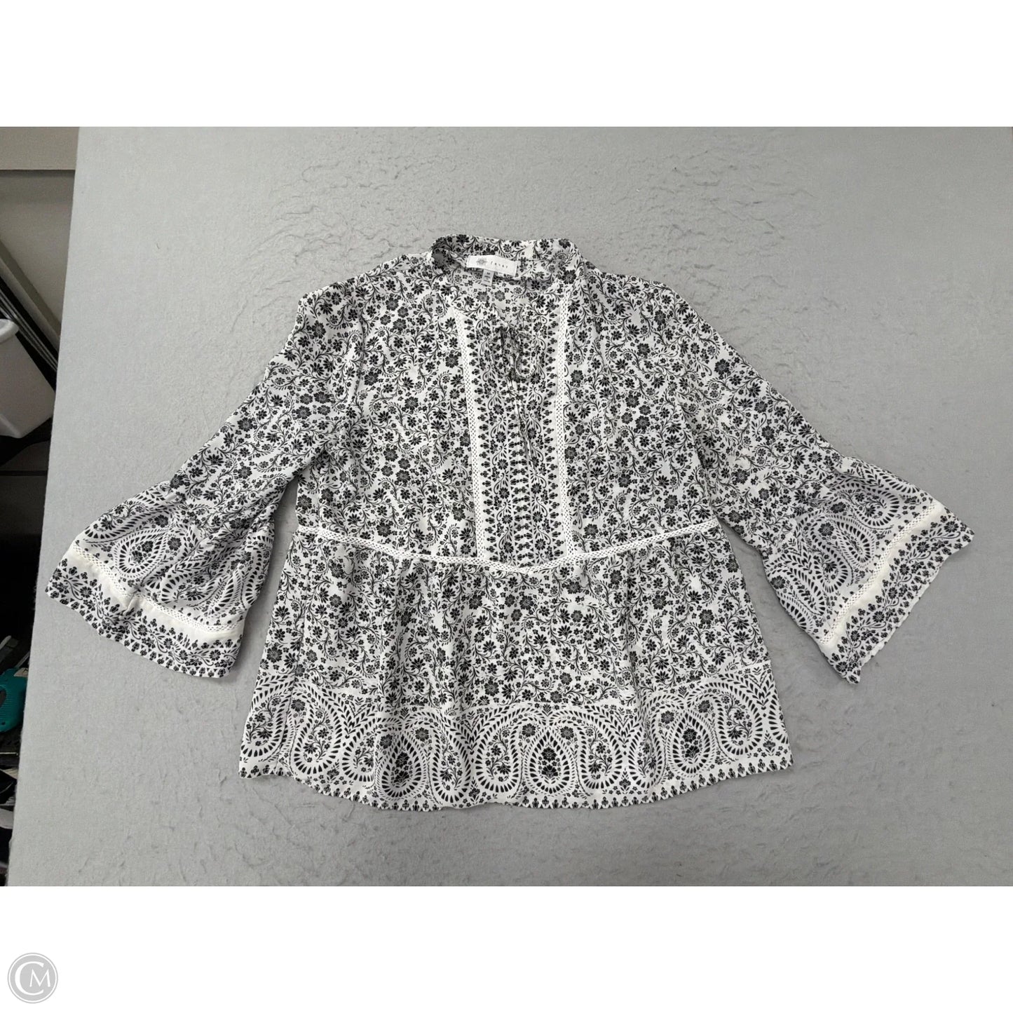 Top Long Sleeve By Fever In Black & White, Size: M