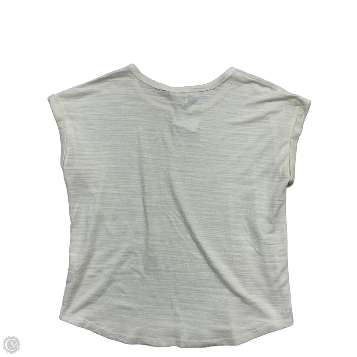 Top Short Sleeve By Maurices In Cream, Size: M