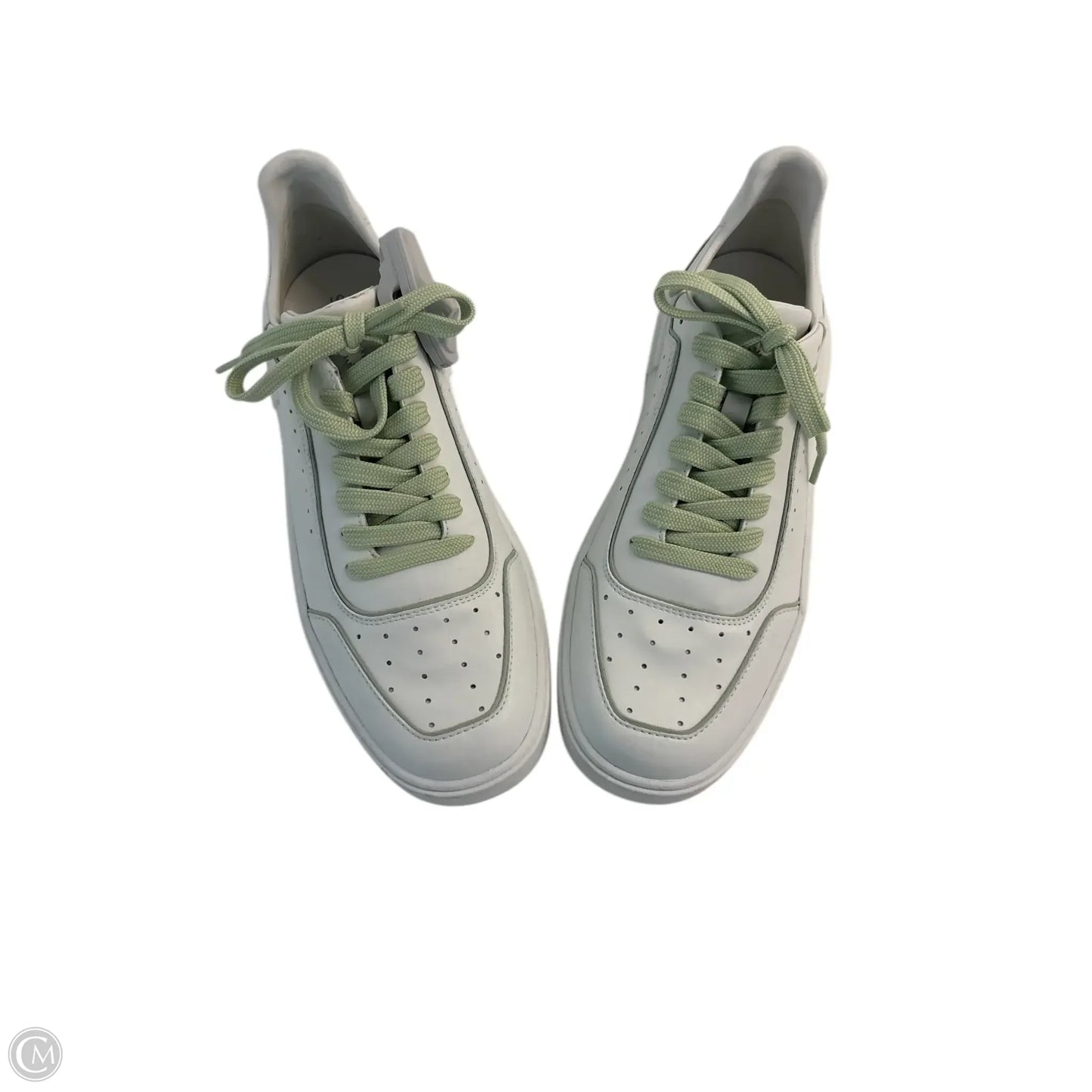 Shoes Designer By Stuart Weitzman In White, Size: 9.5