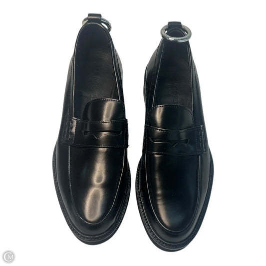 Shoes Flats By Clothes Mentor In Black