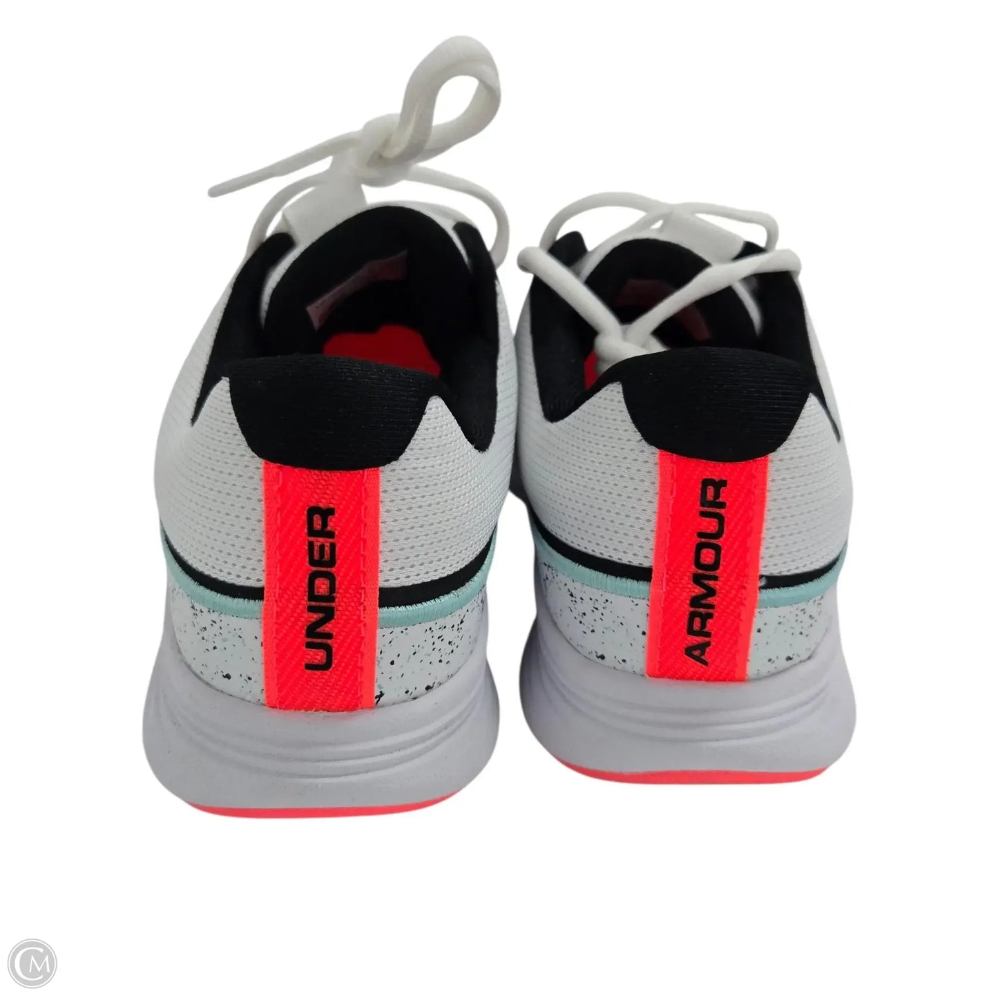 Shoes Sneakers By Under Armour In White, Size: 9