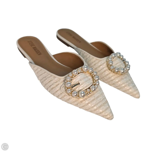 Shoes Flats By Steve Madden In White, Size: 7.5