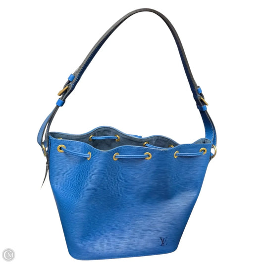 Handbag Luxury Designer By Louis Vuitton, Size: Medium
