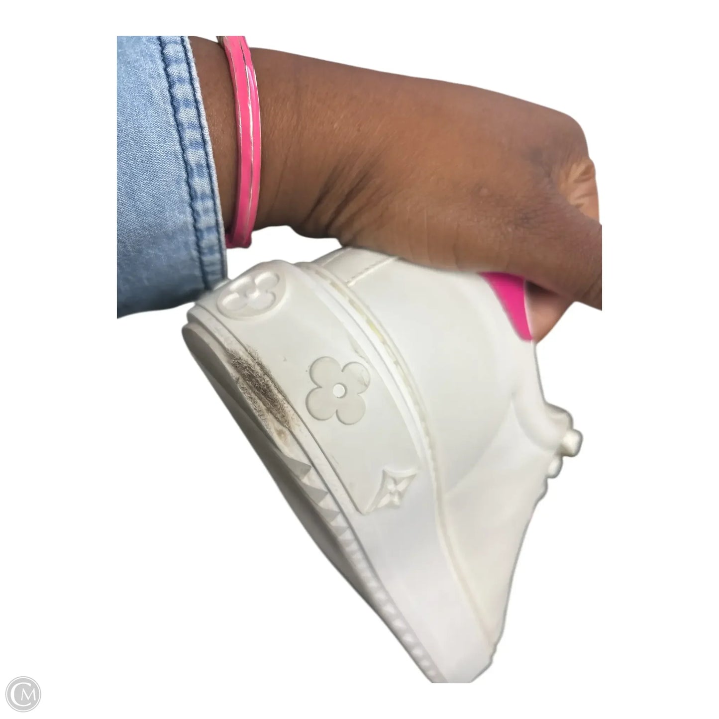 Shoes Luxury Designer By Louis Vuitton In Pink & White