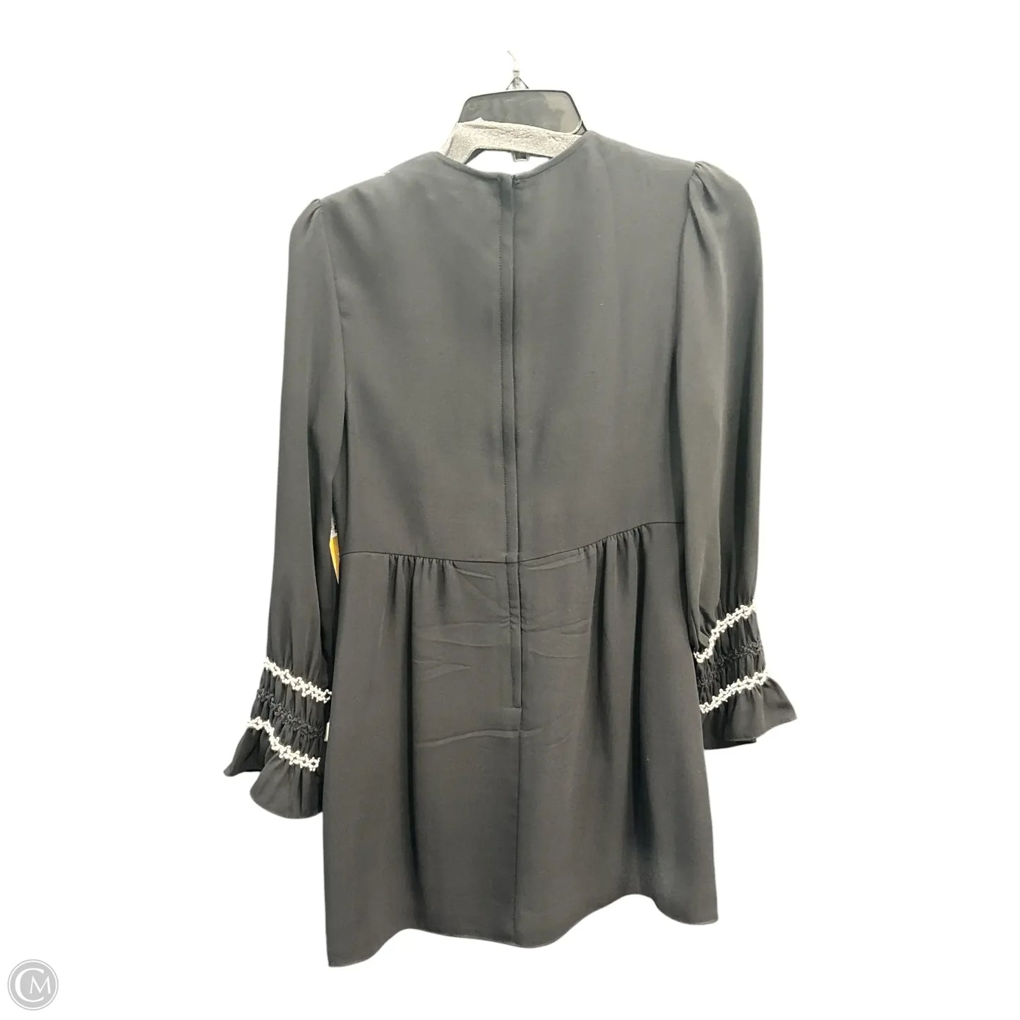 Dress Casual Short By Clothes Mentor In Black, Size: M