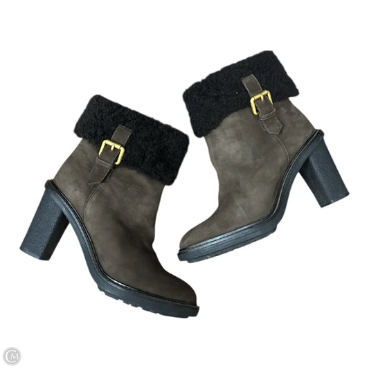 Boots Luxury Designer By Fendi In Brown