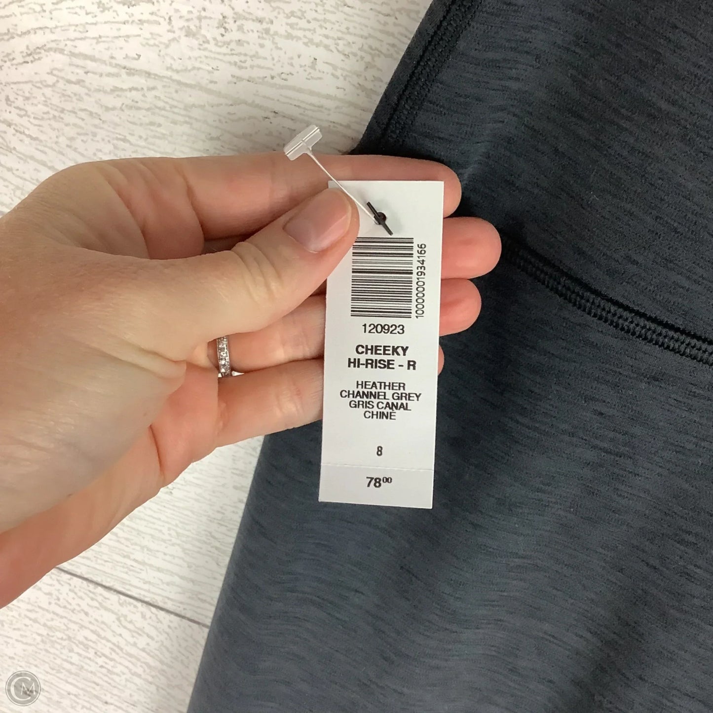 Athletic Leggings By Aritzia In Grey, Size: 8