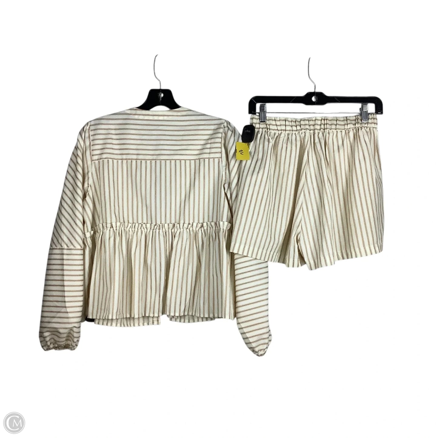 Shorts Set By Clothes Mentor In Cream, Size: M
