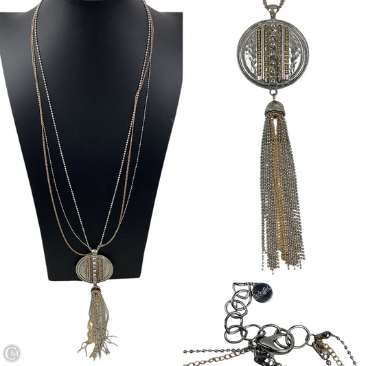 Necklace Charm By Clothes Mentor