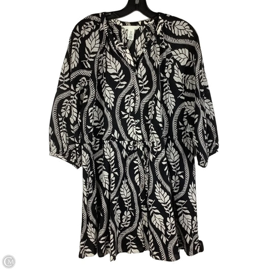 Dress Casual Short By H&m In Black & White, Size: M