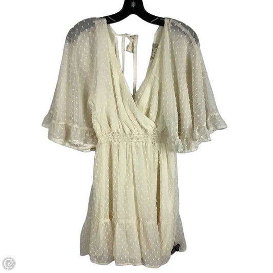 Dress Casual Short By Altard State In Cream, Size: M