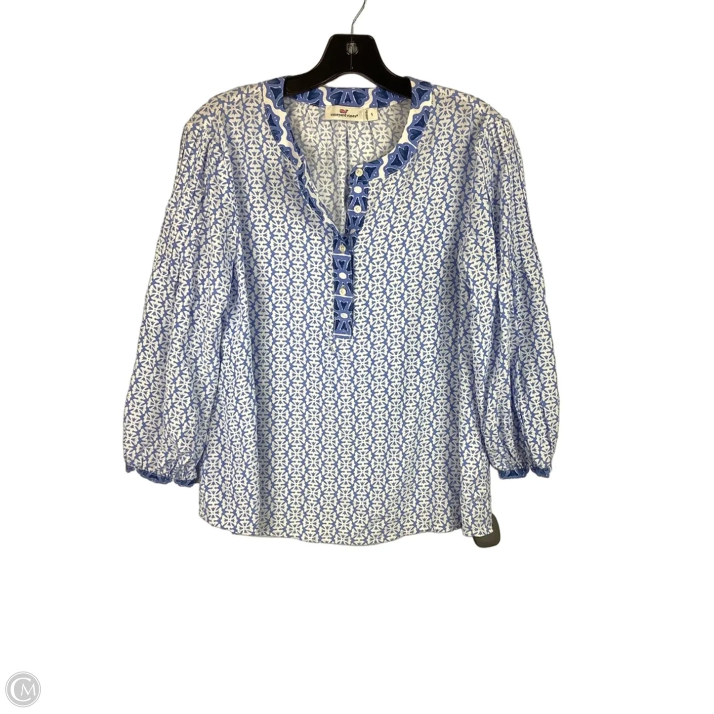 Top Long Sleeve By Vineyard Vines In Blue & White, Size: S