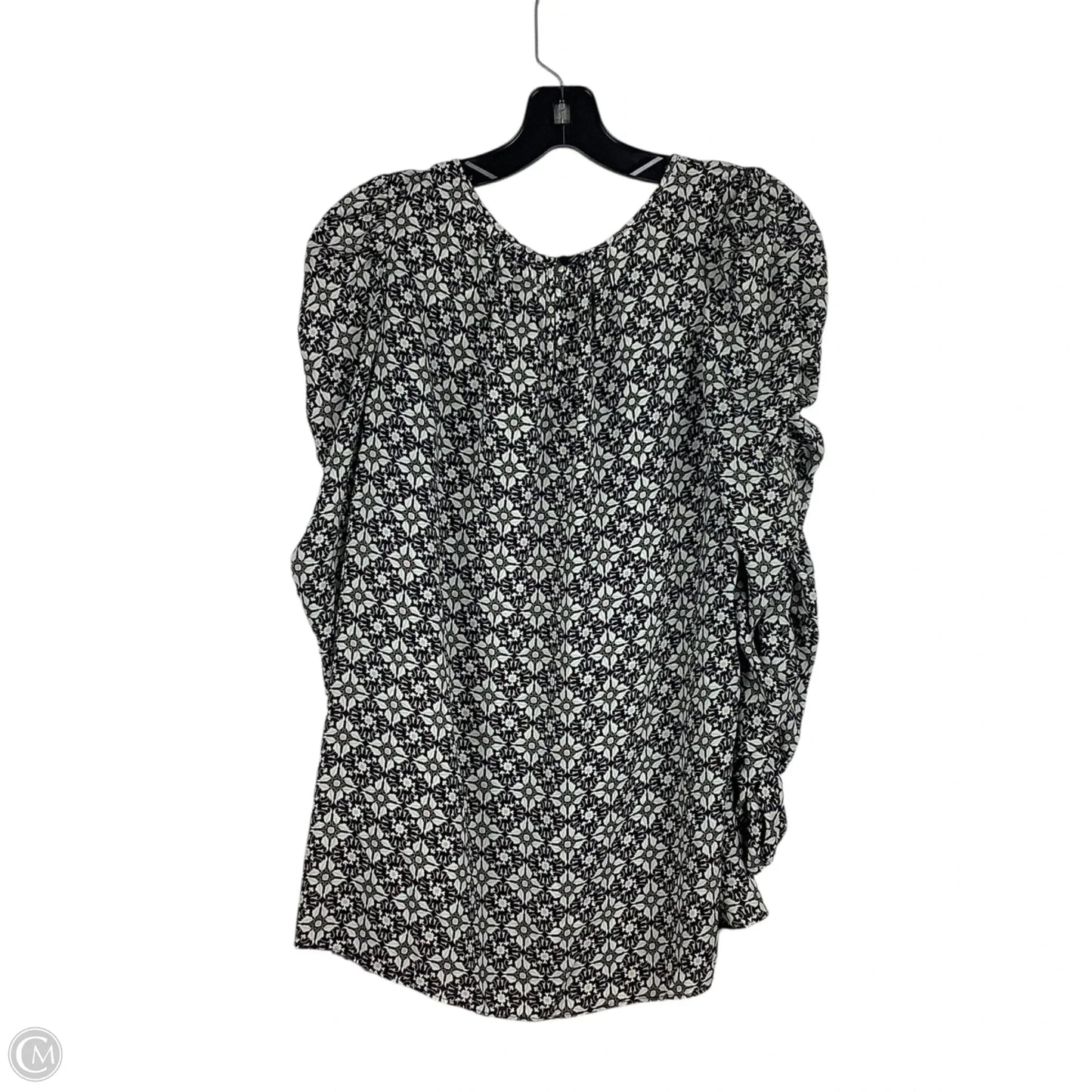 Top Long Sleeve By Max Studio In Black & White, Size: L