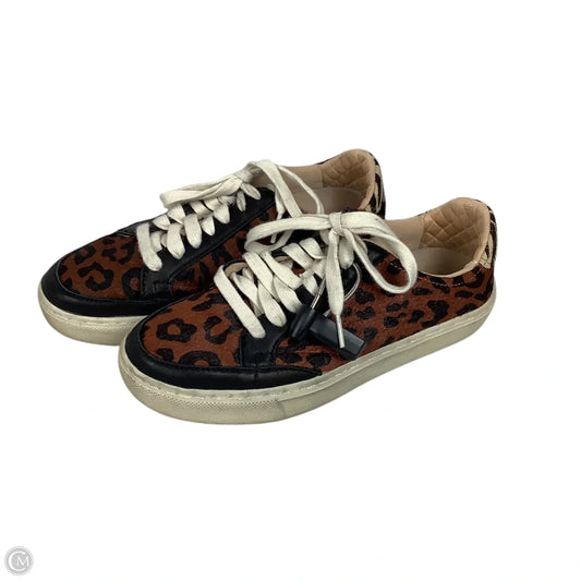 Shoes Sneakers By Dr Scholls In Animal Print, Size: 7