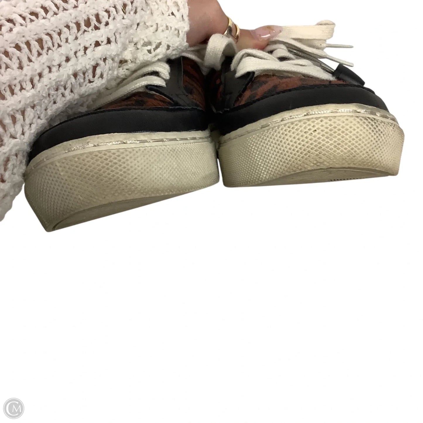 Shoes Sneakers By Dr Scholls In Animal Print, Size: 7