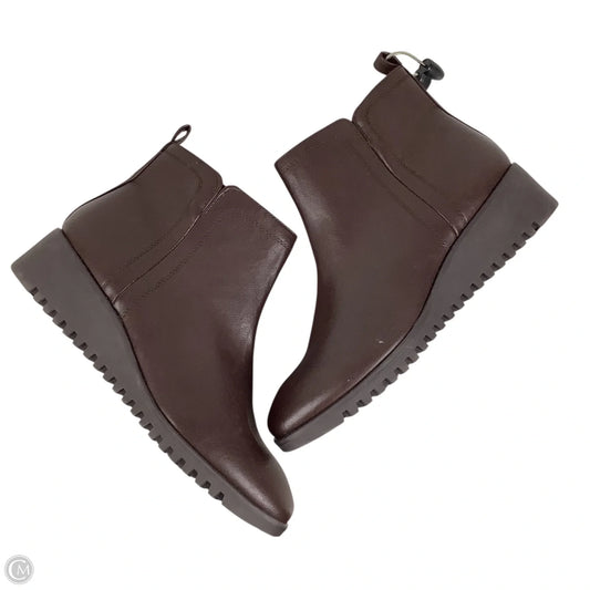 Boots Ankle Flats By Sofft In Brown, Size: 9.5