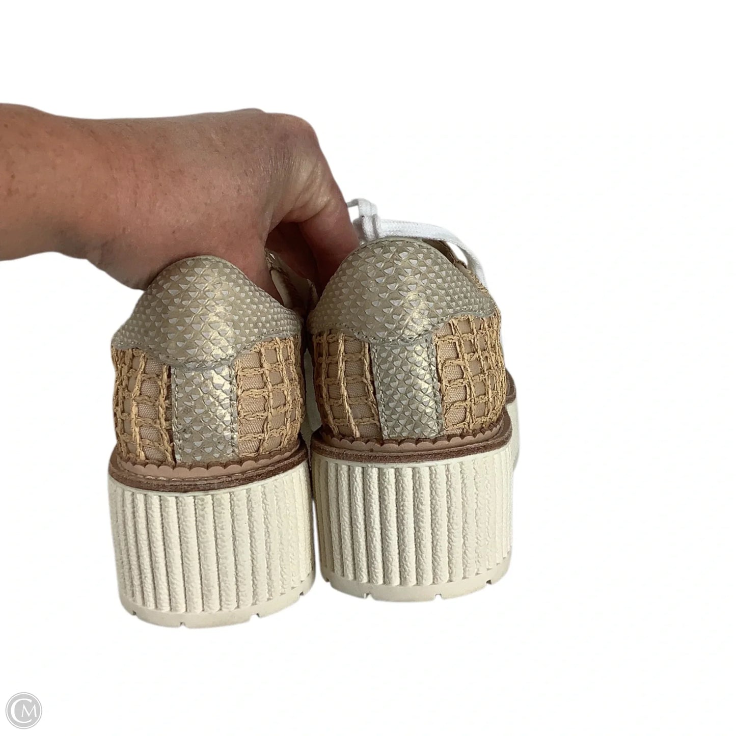 Shoes Sneakers By Dolce Vita In Cream, Size: 8.5