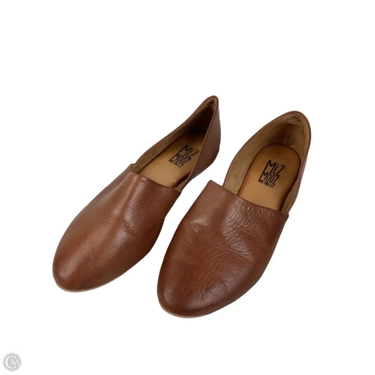 Shoes Flats By Miz Mooz In Tan, Size: 7.5