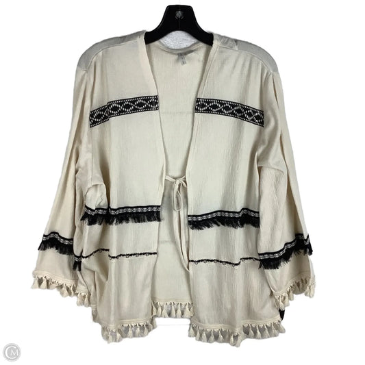 Top Long Sleeve By Cato In Cream, Size: Xl (14/16)