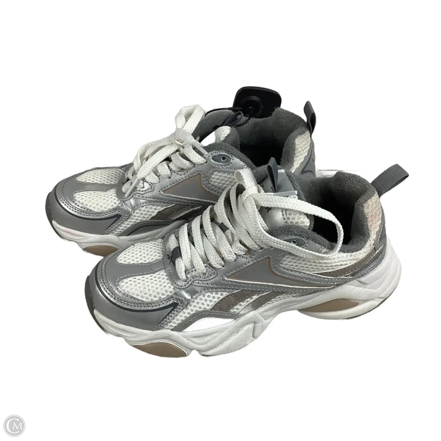 Shoes Athletic By Reebok In White, Size: 7.5