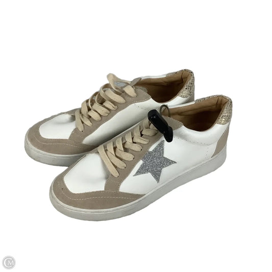 Shoes Sneakers By Oasis Society In Cream & Tan, Size: 9