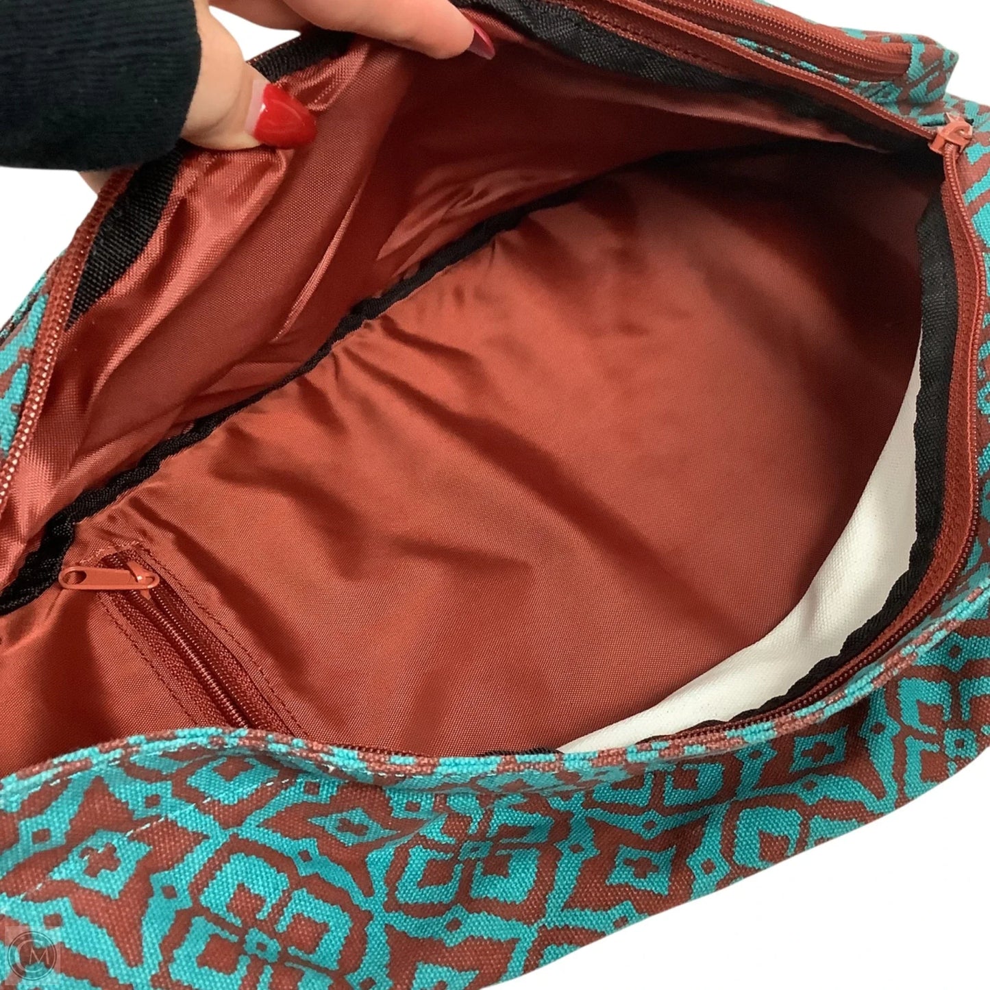 Crossbody By Kavu, Size: Medium