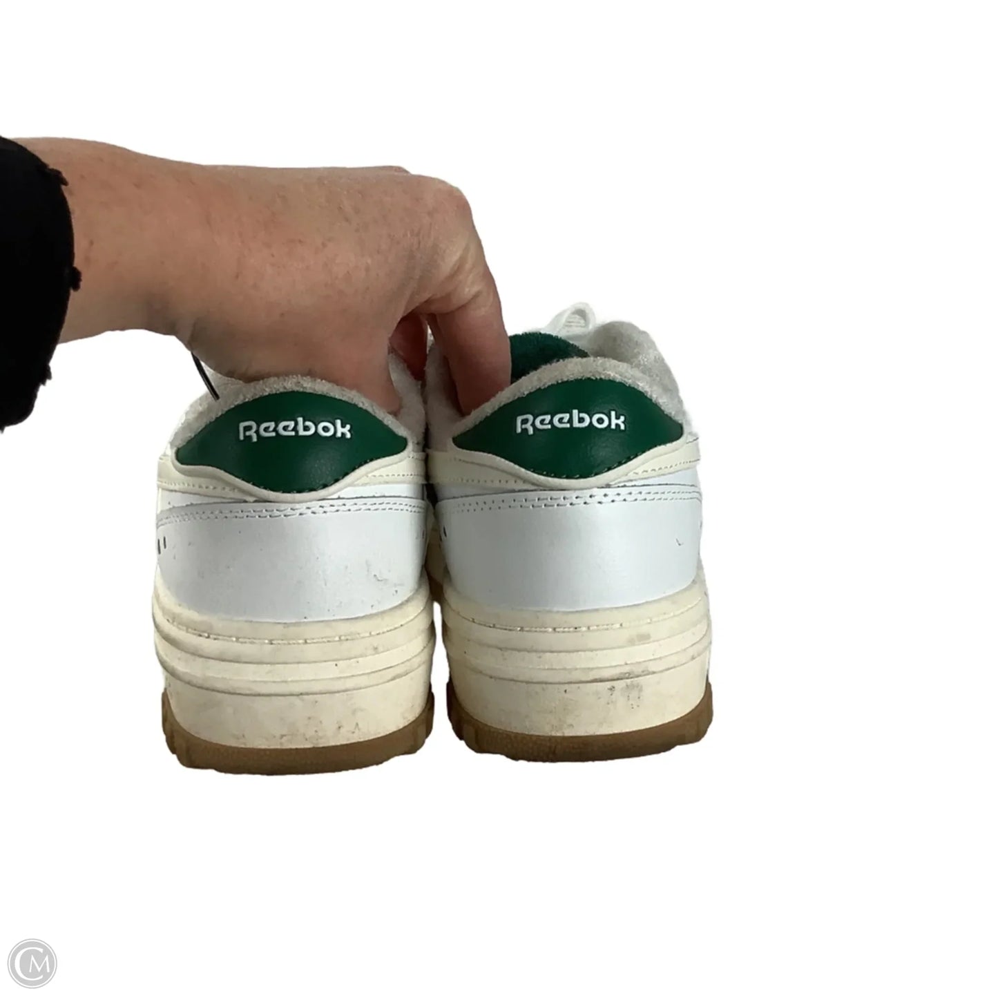 Shoes Sneakers By Reebok In White, Size: 8.5