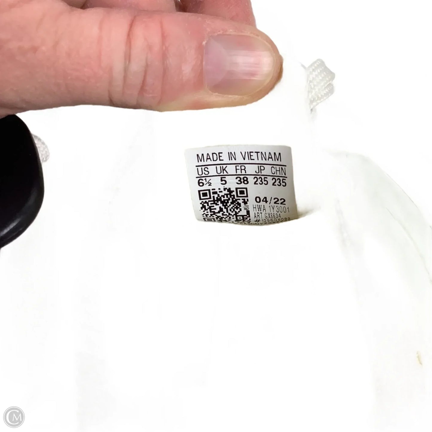 Shoes Athletic By Adidas In Cream, Size: 6.5