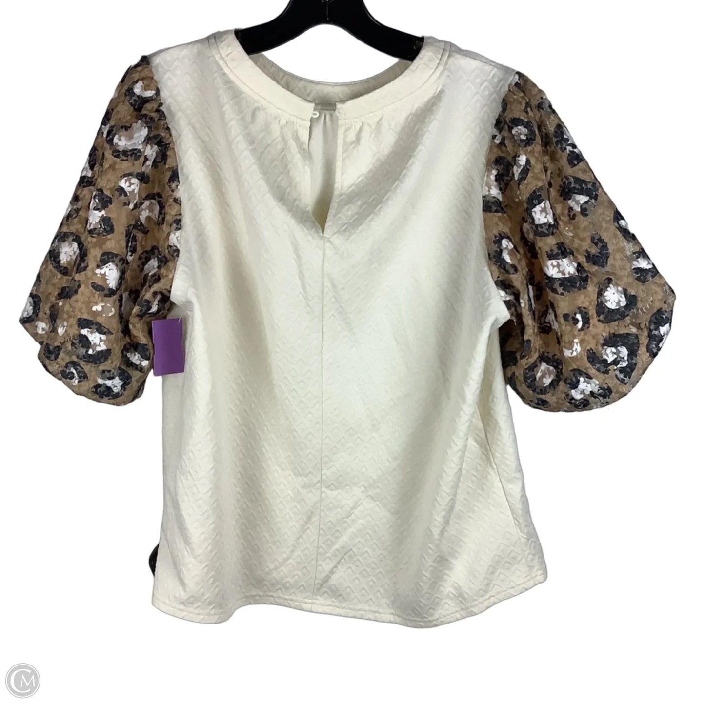 Top Short Sleeve By Voy In Cream, Size: L