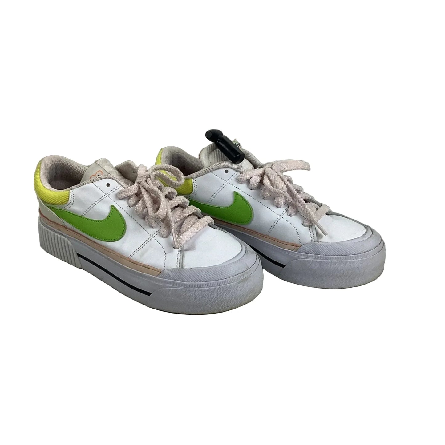 Shoes Sneakers By Nike In White, Size: 8